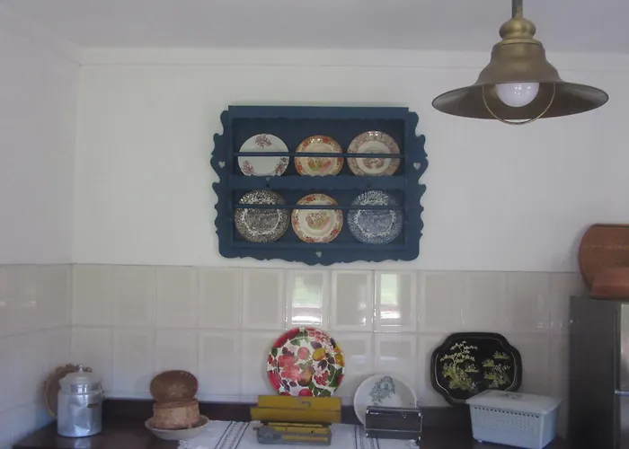 Casa Eira Do Povo 1 * Vale de Colmeias